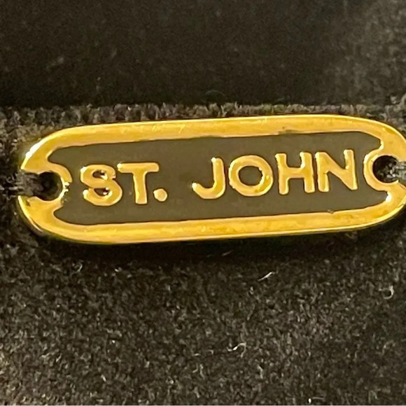 ST. JOHN SPORT by MARIE GRAY Velvet Pants in Black - Picture 6 of 7